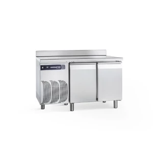 Rozsdamentes hűtött nagykonyhai munkaasztal Rozsdamentes hűtött nagykonyhai munkaasztal
